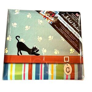 Cat-Themed Scrapbook Album With Paw Prints & Stripes Design Holds 4x6 Photos Inc